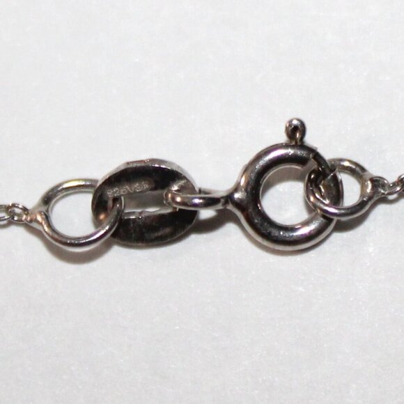 Silver and Gold Mother and Child Heart Necklace - Picture 5 of 6